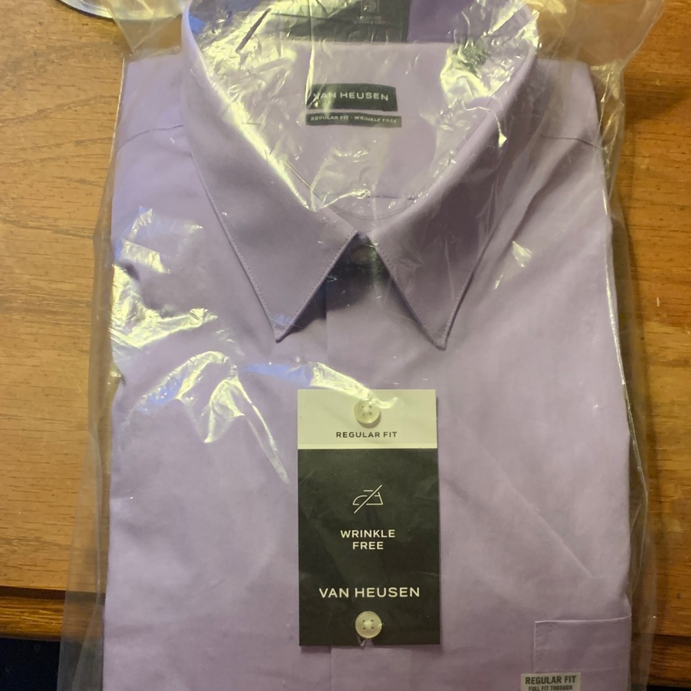 Van Heusen Men's Lavender Dress Shirt